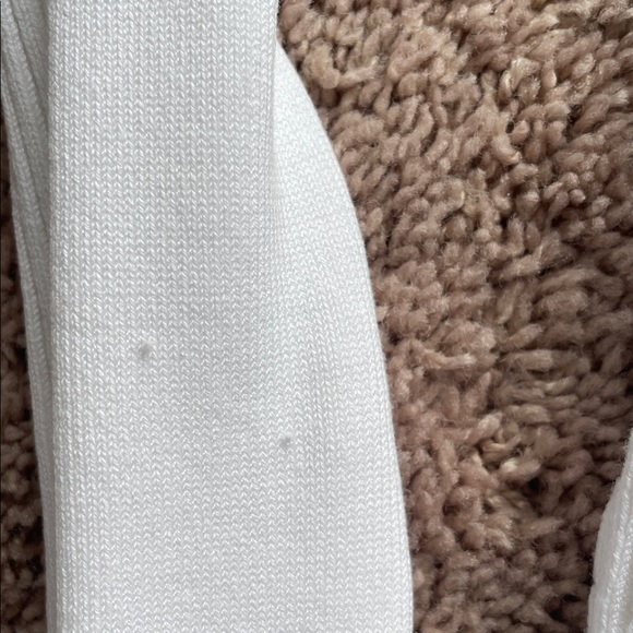 Bebe white Cable Knit Sweater - Picture 5 of 6